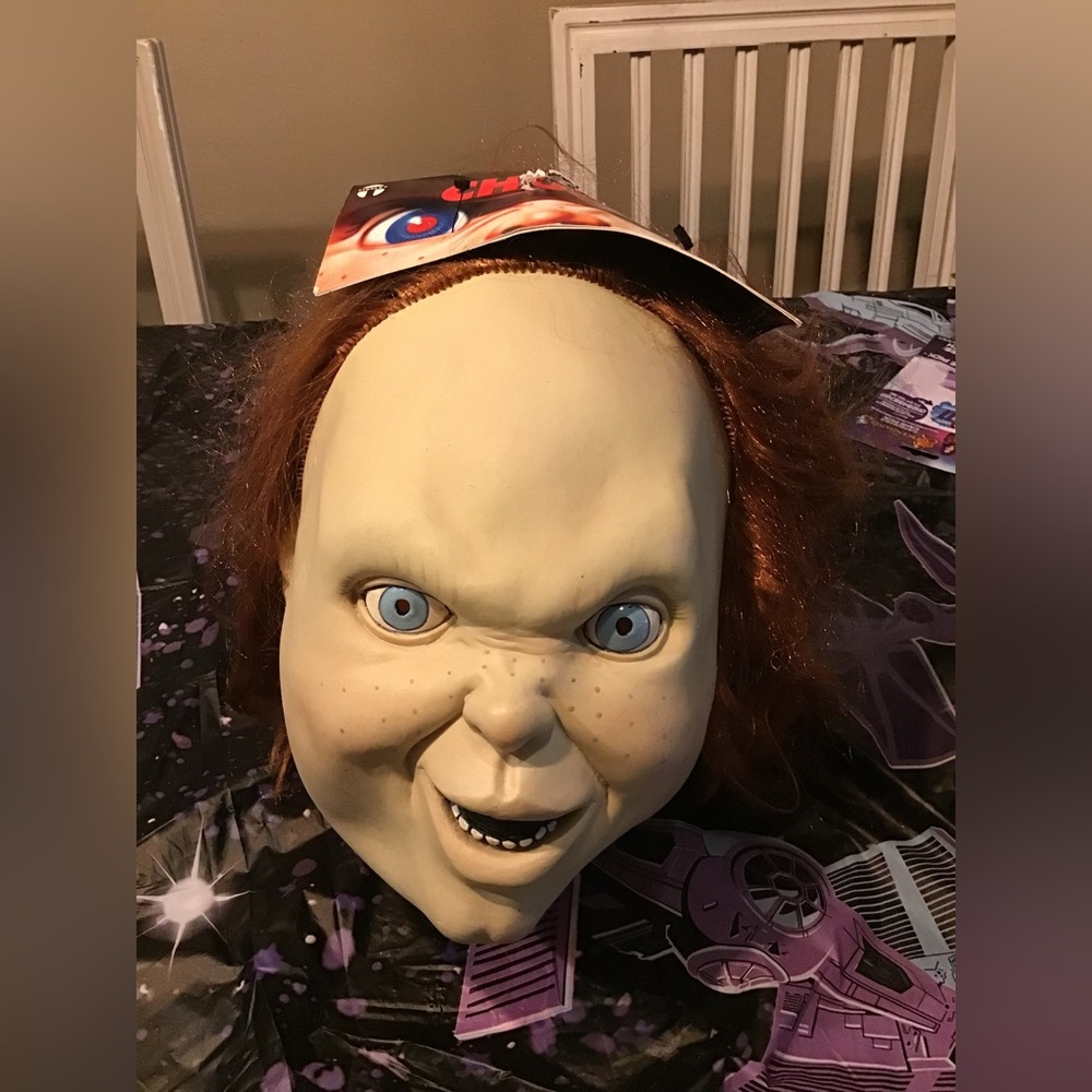 Chucky adult mask tinsley -NEW